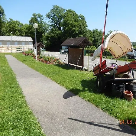 Camping Camping Les Genets 3*