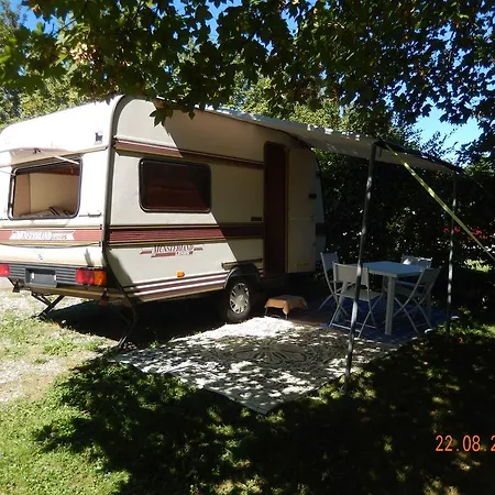 Camping Camping Les Genets Gex